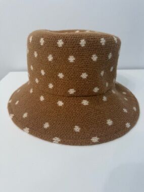 Anthropologie Finn Polka Dot Knitted Cozy Bucket Hat Tan White OS Wool Blend